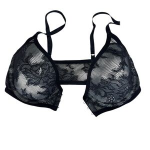 Natori .  Black Sheer Lace Bralette